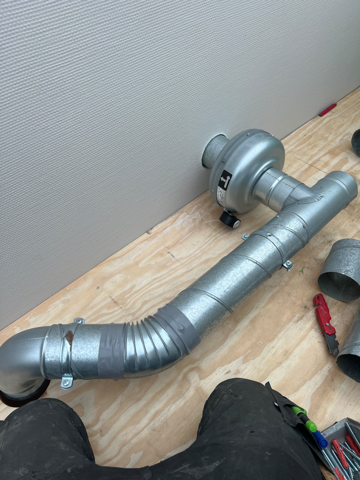 Badkamerrenovatie — aan het werk